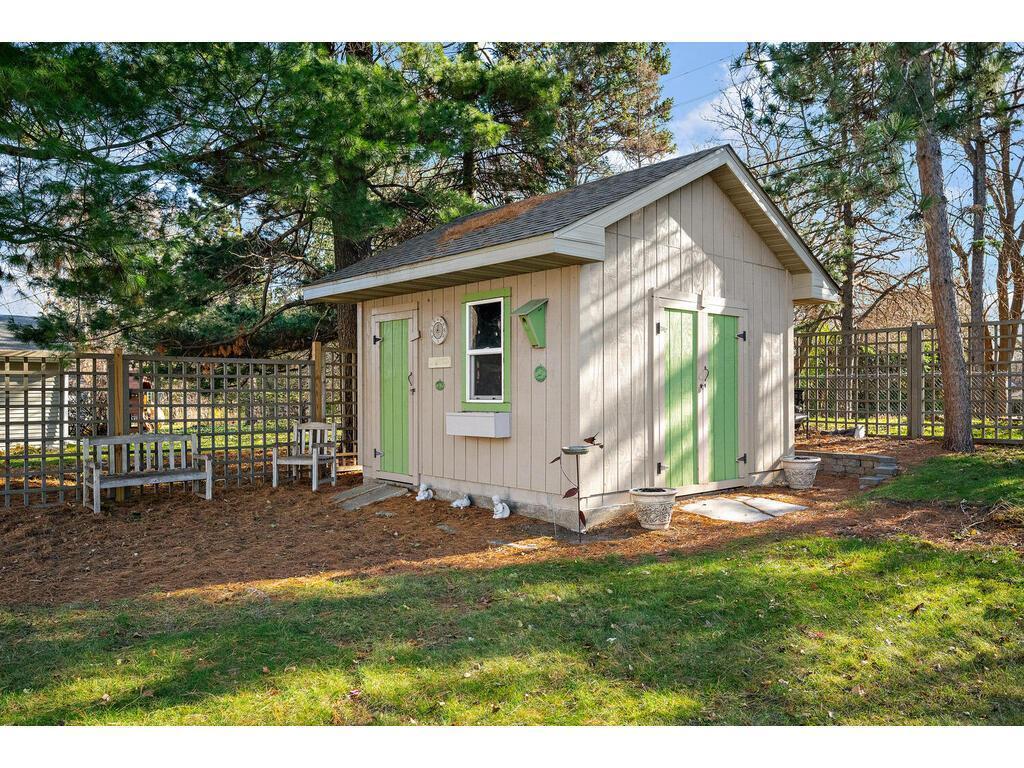 1866 Yorkshire Avenue St. Paul, MN 55116 - Photo 44 of 50