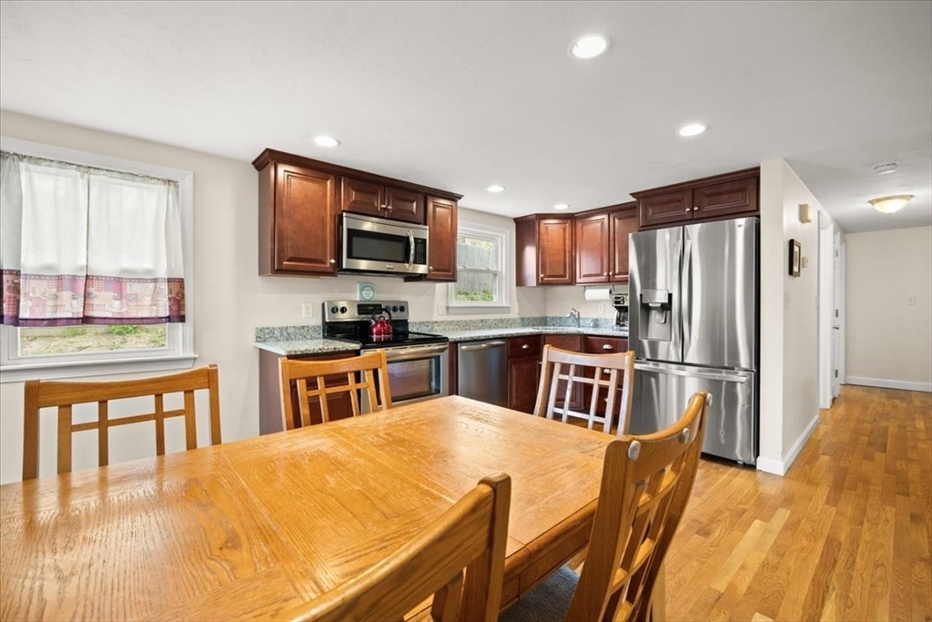 17 East Boundary Road Pembroke, MA 02359 - Photo 8 of 34