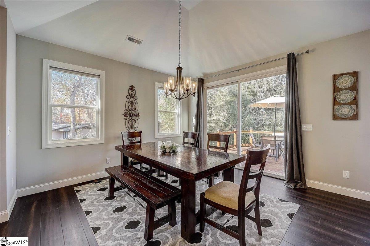 4 West Chaucer Road Greenville, SC 29617 - Photo 6 of 31 Gallery Image 6