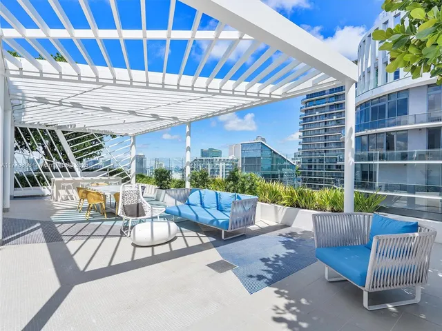 $1,199,000 | 55 Southwest 9th Street, Unit 4309, Miami, FL 33130