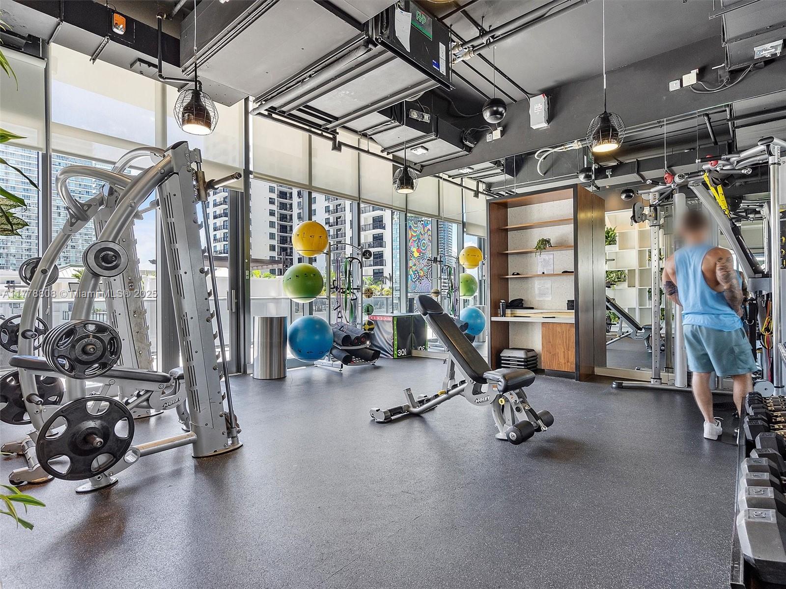 55 Southwest 9th Street, Unit 4309 Miami, FL 33130 - Photo 31 of 40