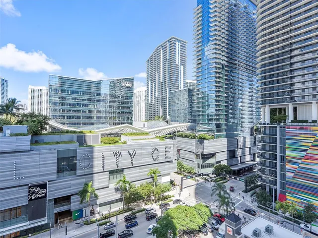 $1,199,000 | 55 Southwest 9th Street, Unit 4309, Miami, FL 33130