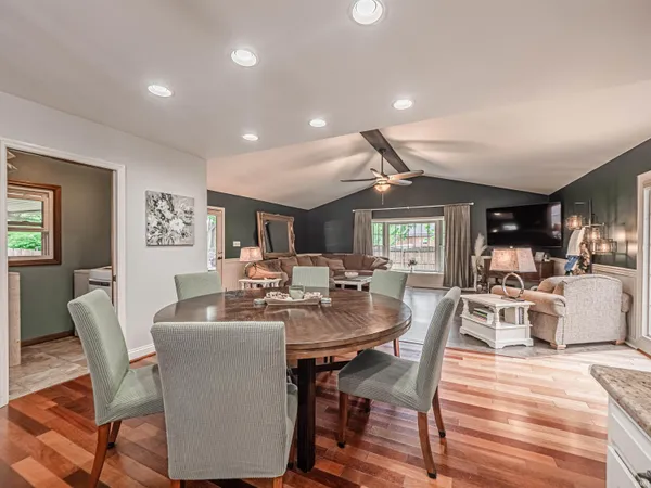 $428,500 | 532 East Meade Drive, Evansville, IN 47715