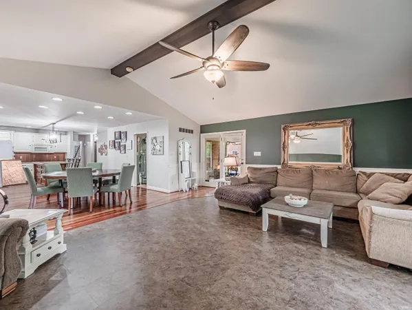$428,500 | 532 East Meade Drive, Evansville, IN 47715