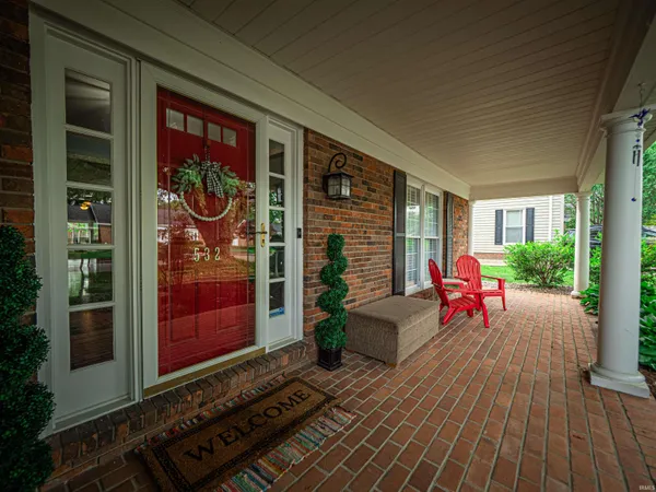 $428,500 | 532 East Meade Drive, Evansville, IN 47715
