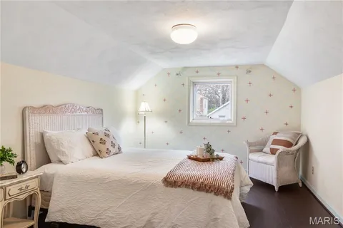 $435,000 | 5638 Murdoch Avenue, St. Louis, MO 63109