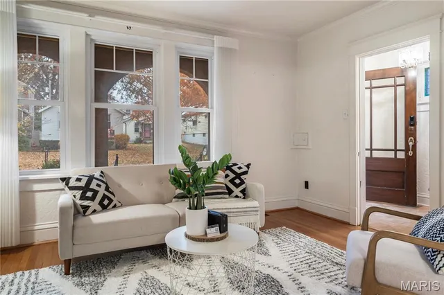 $435,000 | 5638 Murdoch Avenue, St. Louis, MO 63109