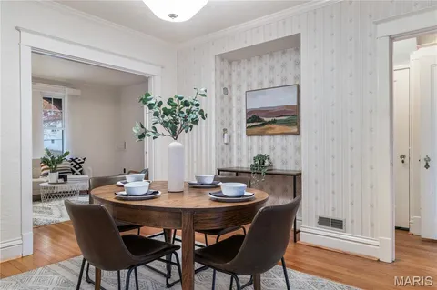 $435,000 | 5638 Murdoch Avenue, St. Louis, MO 63109