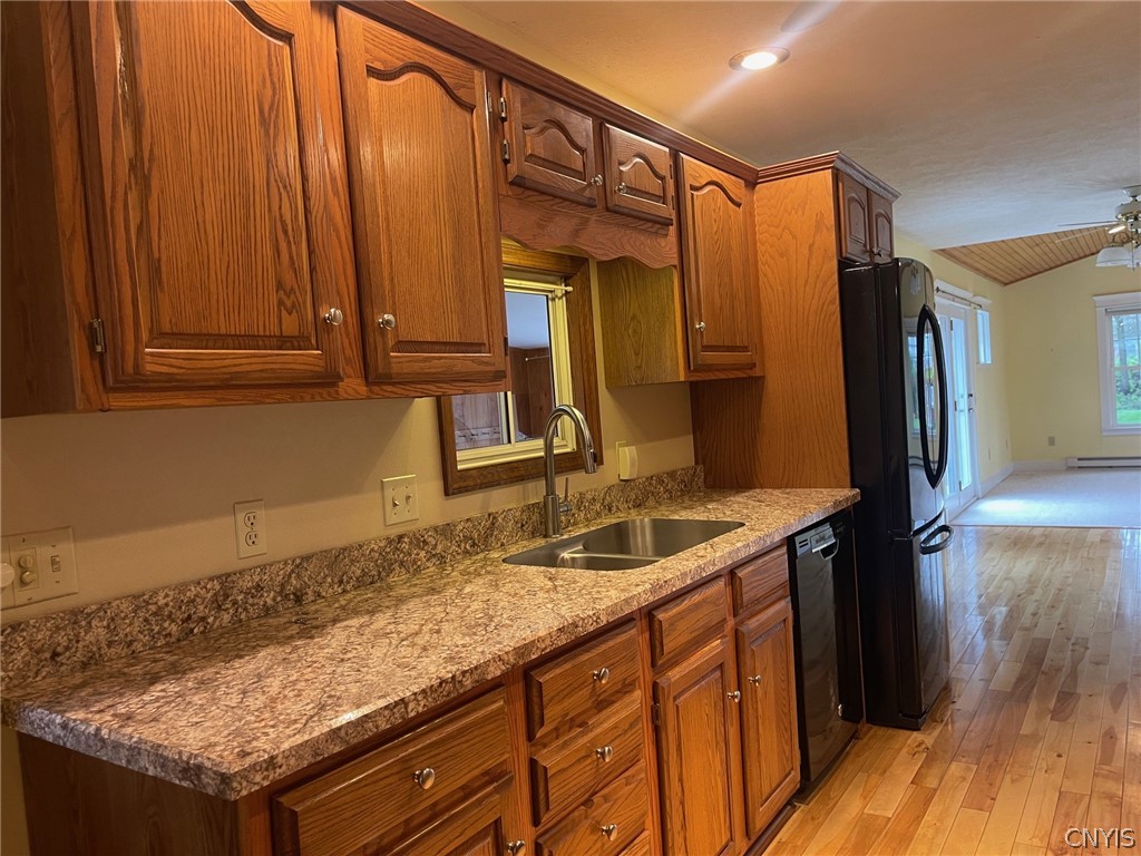 311 Summit Avenue Oneida, NY 13421 - Photo 18 of 50