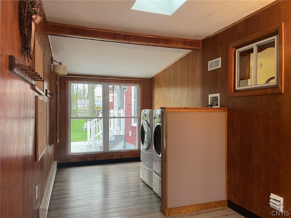 311 Summit Avenue Oneida, NY 13421 - Photo 44 of 50 Breezeway/laundry room!
