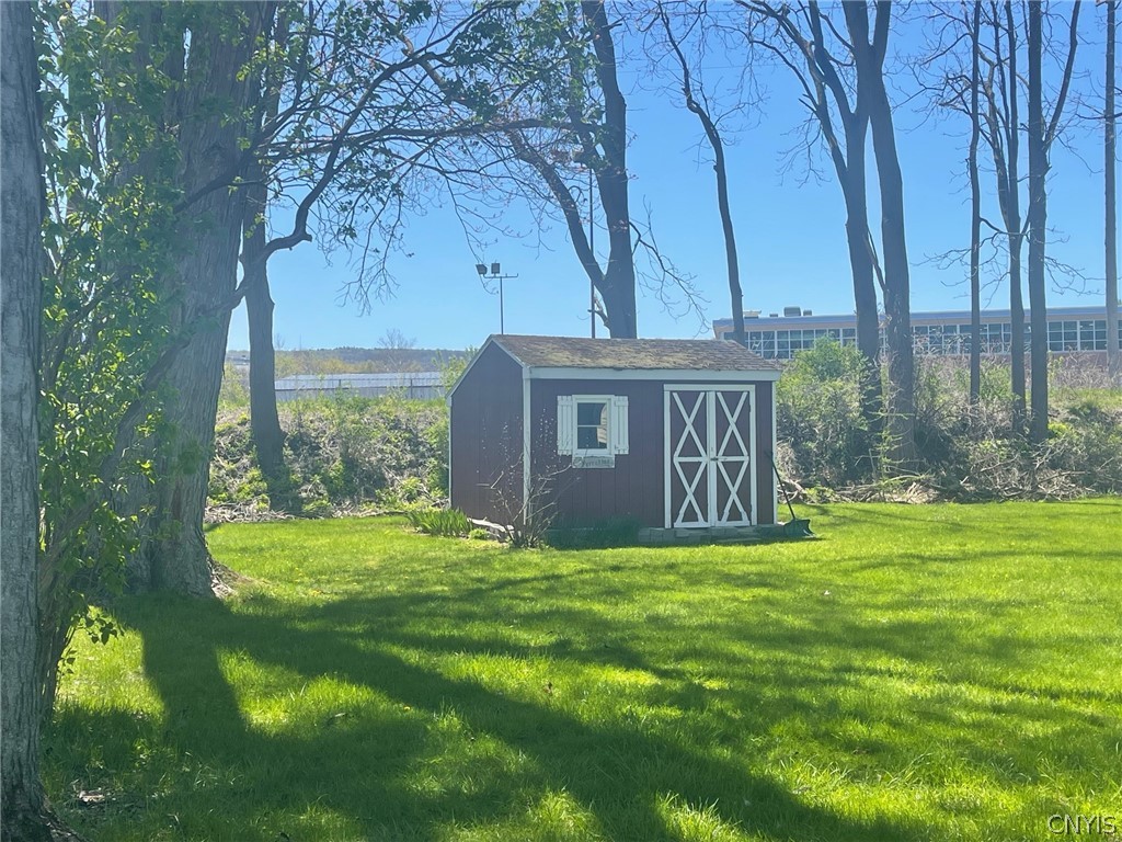 311 Summit Avenue Oneida, NY 13421 - Photo 8 of 50 Storage shed