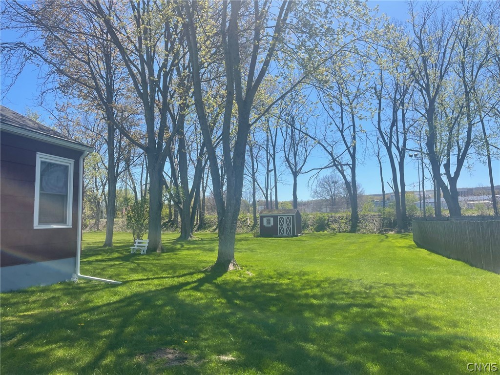 311 Summit Avenue Oneida, NY 13421 - Photo 10 of 50