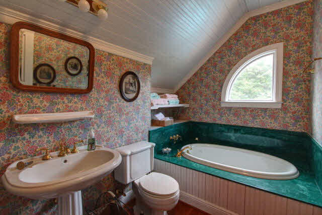 9075 Mosley Road Fairhope, AL 36532 - Photo 44 of 46 guest bathroom 2