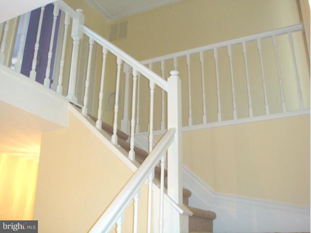 24 Dickens Square Lutherville-Timonium, MD 21093 - Photo 17 of 30 Interior (General)