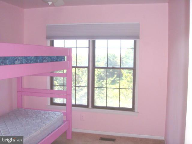 24 Dickens Square Lutherville-Timonium, MD 21093 - Photo 20 of 30 Bedroom