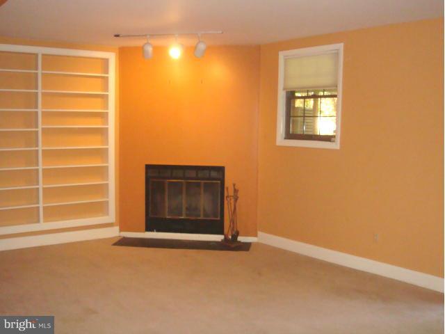 24 Dickens Square Lutherville-Timonium, MD 21093 - Photo 24 of 30 Family Room
