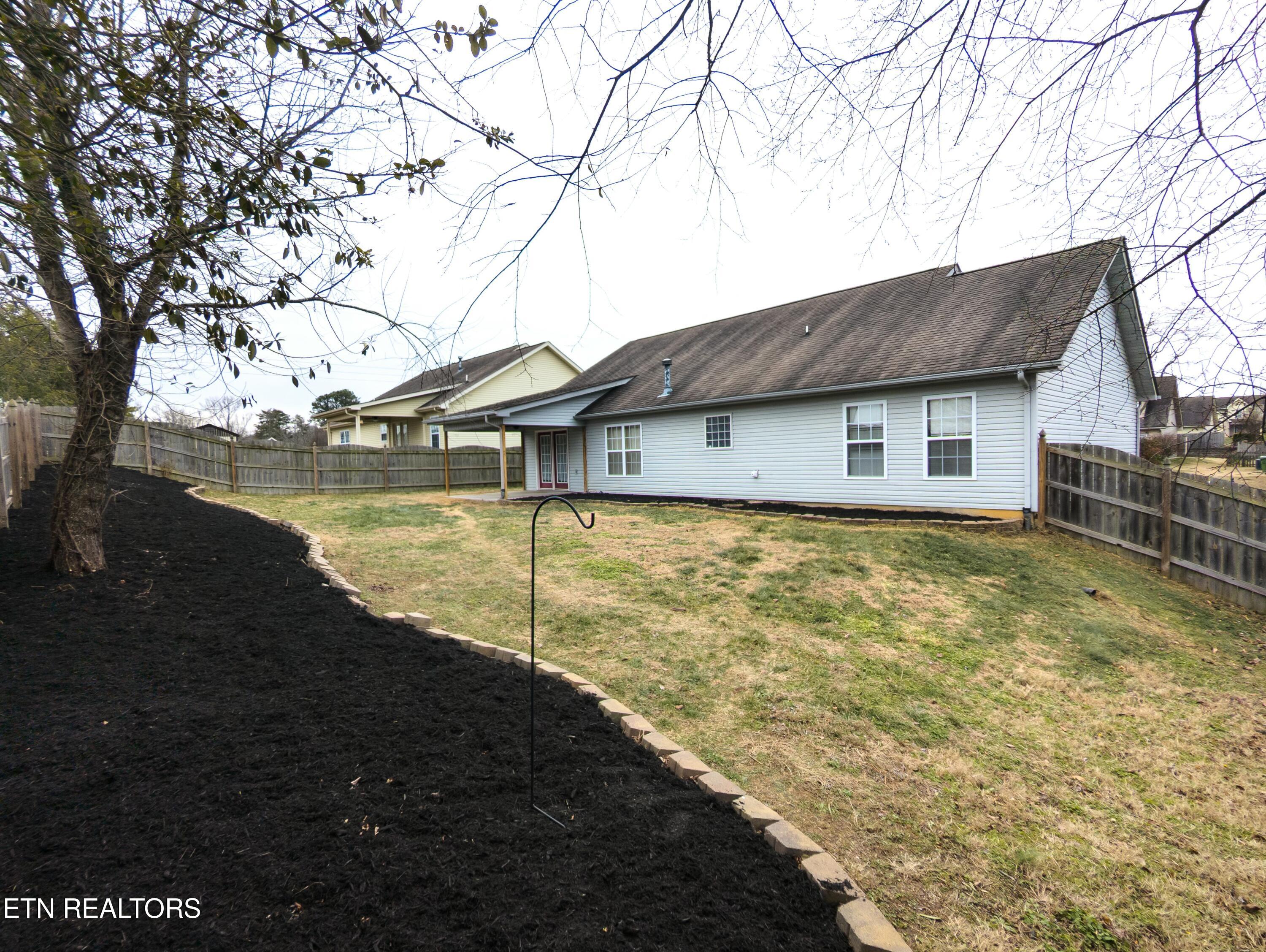 1239 Elsborn Ridge Road Maryville, TN 37801 - Photo 20 of 24 tempImagexkJFQ9