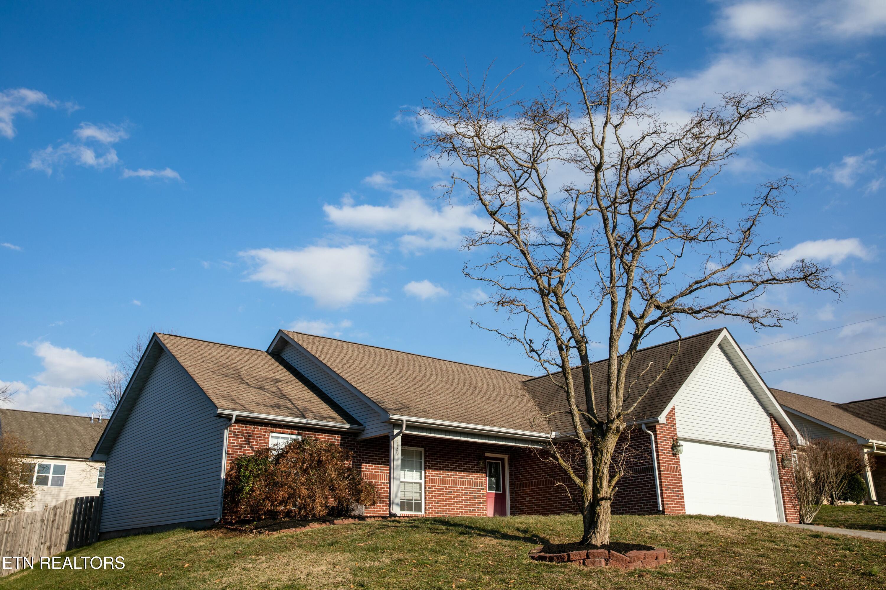 1239 Elsborn Ridge Road Maryville, TN 37801 - Photo 4 of 24 tempImagesKkWQa