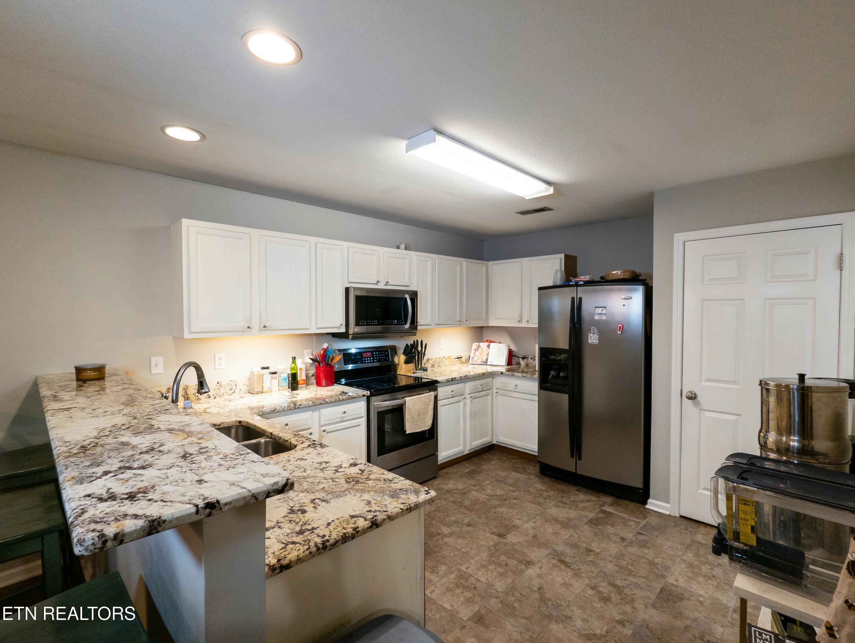 1239 Elsborn Ridge Road Maryville, TN 37801 - Photo 9 of 24 tempImageEdwSQ8