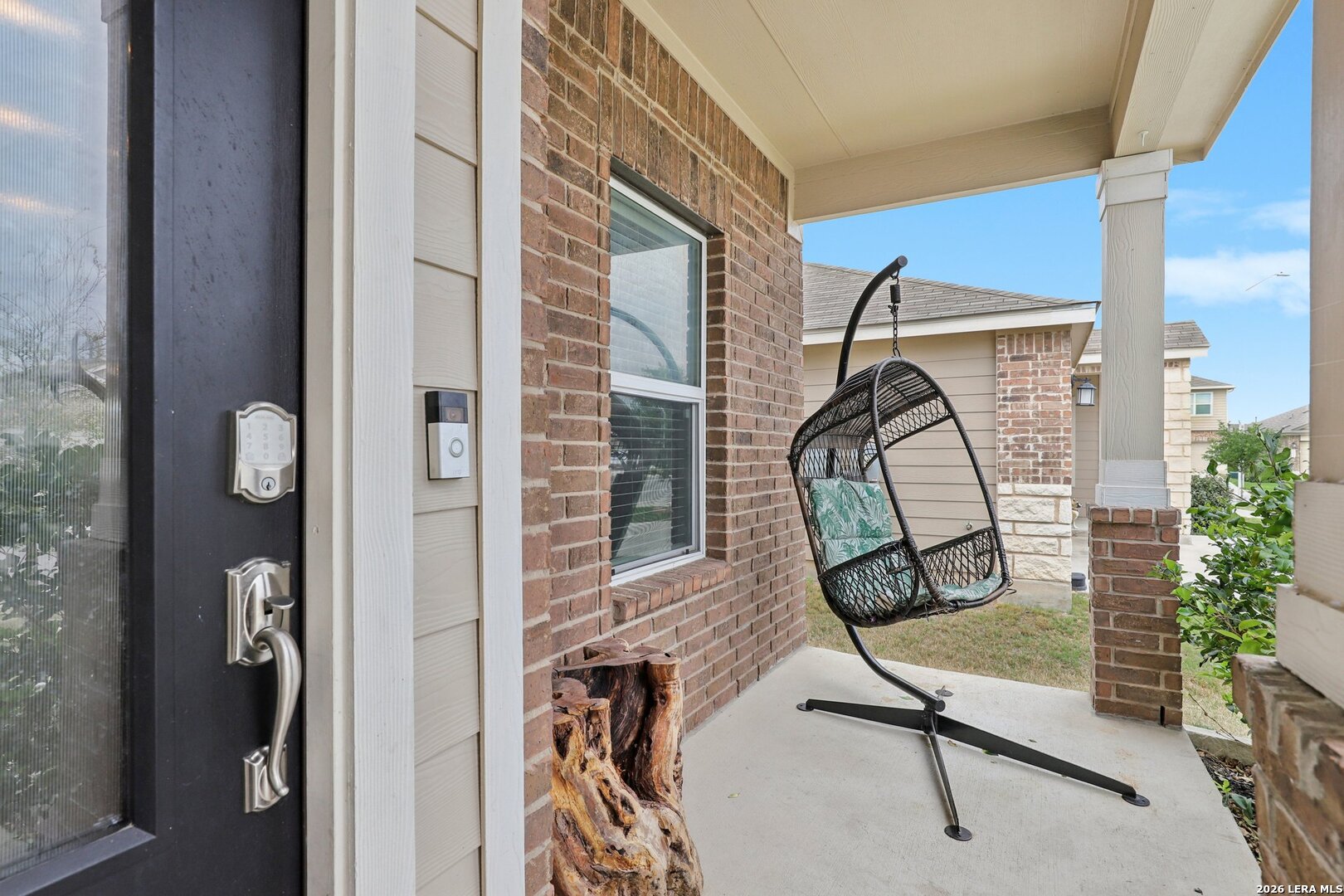 9062 Austin Seguin, TX 78155 - Photo 3 of 43 a view of a entryway with wooden door