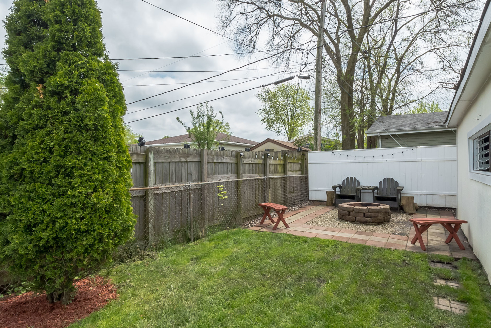 743 North Mill Road Addison, IL 60101 - Photo 17 of 19