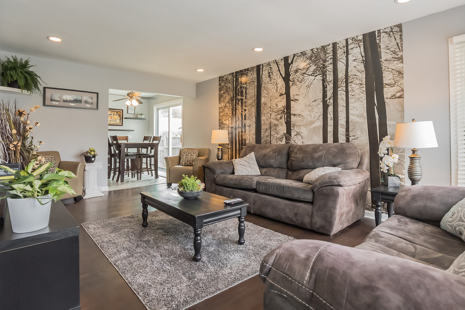 743 North Mill Road Addison, IL 60101 - Photo 5 of 19