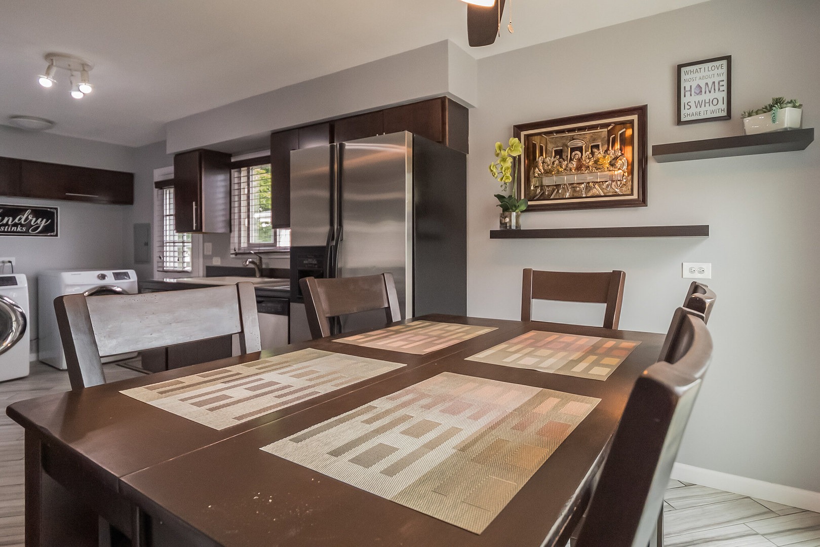 743 North Mill Road Addison, IL 60101 - Photo 7 of 19