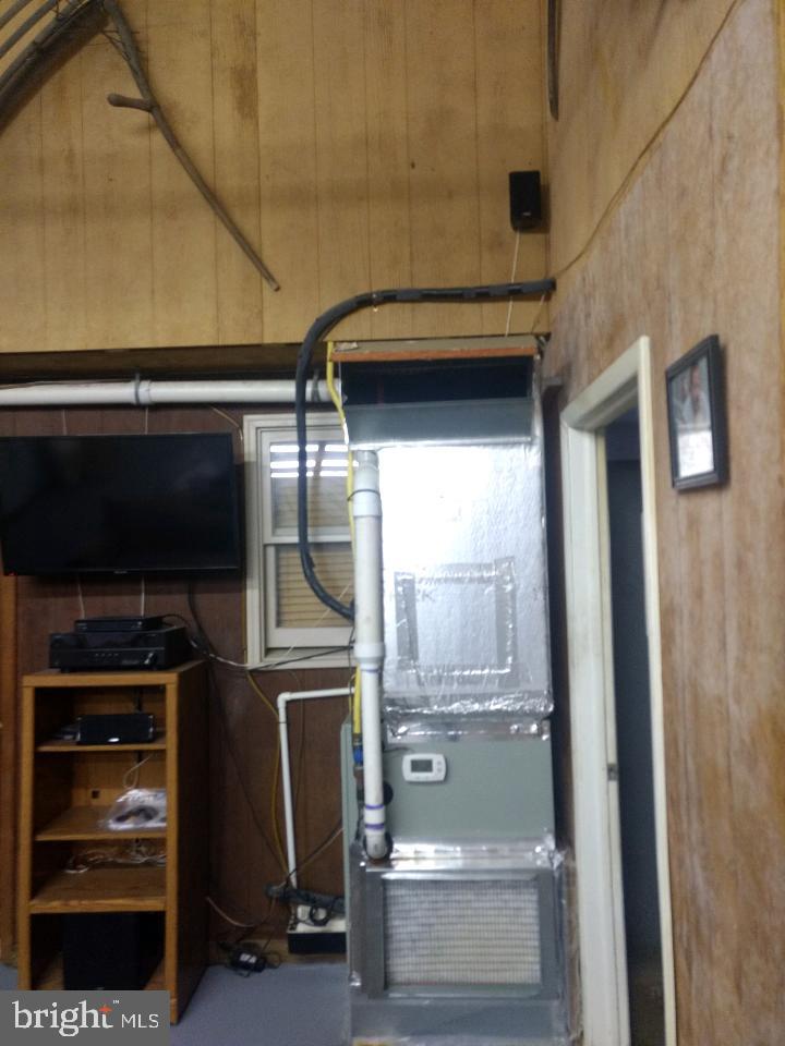 1420 Harney Road Littlestown, PA 17340 - Photo 84 of 91 Heat for garage