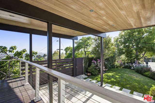 $1,900,000 | 3760 Clayton Avenue, Los Angeles, CA 90027