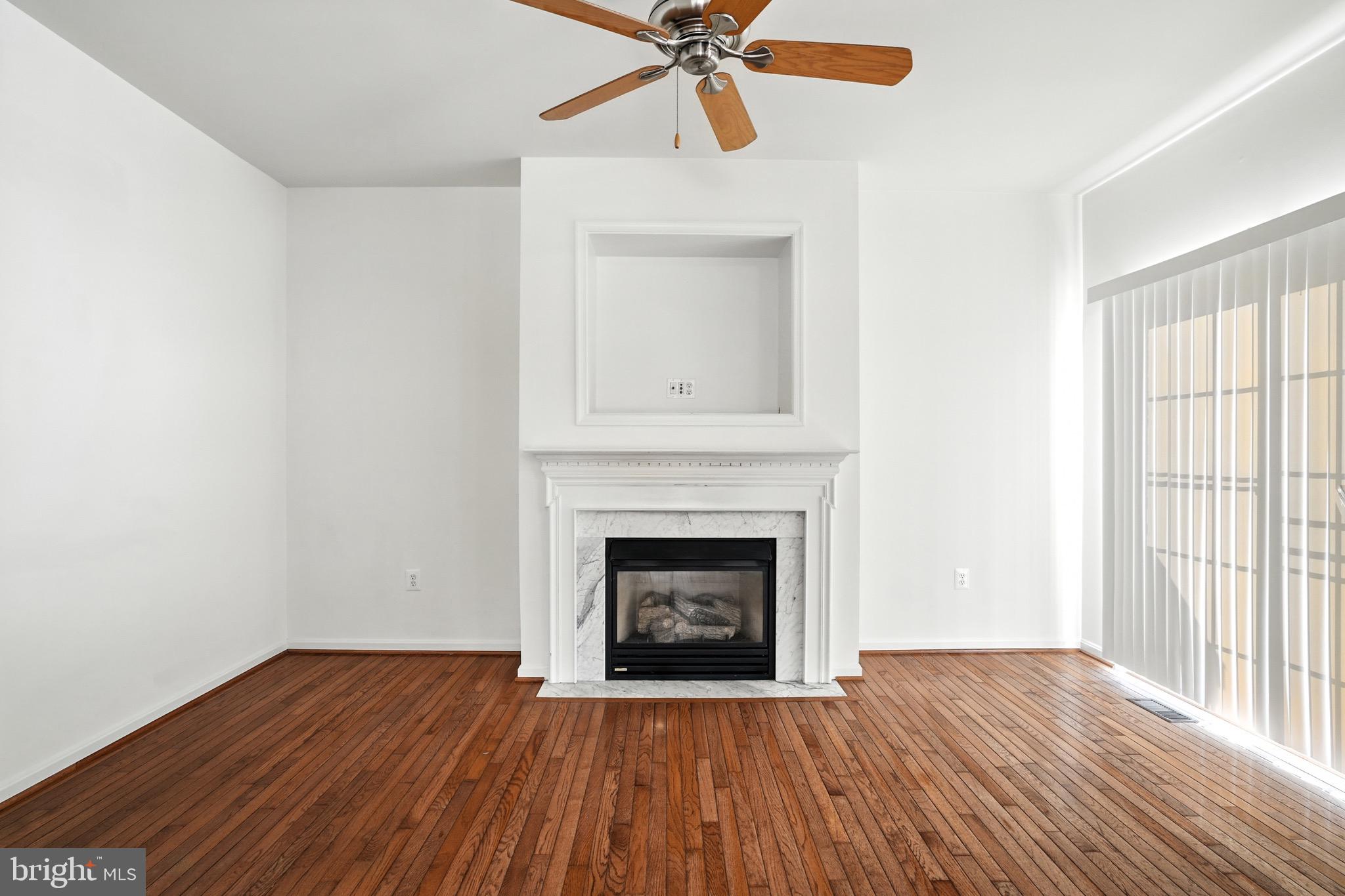 12180 Abington Hall Place, Unit 206 Reston, VA 20190 - Photo 18 of 34