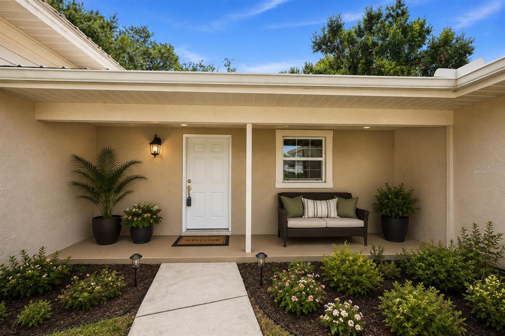 11515 Ravine Road Tampa, FL 33612 - Photo 4 of 45 Gallery Image 4