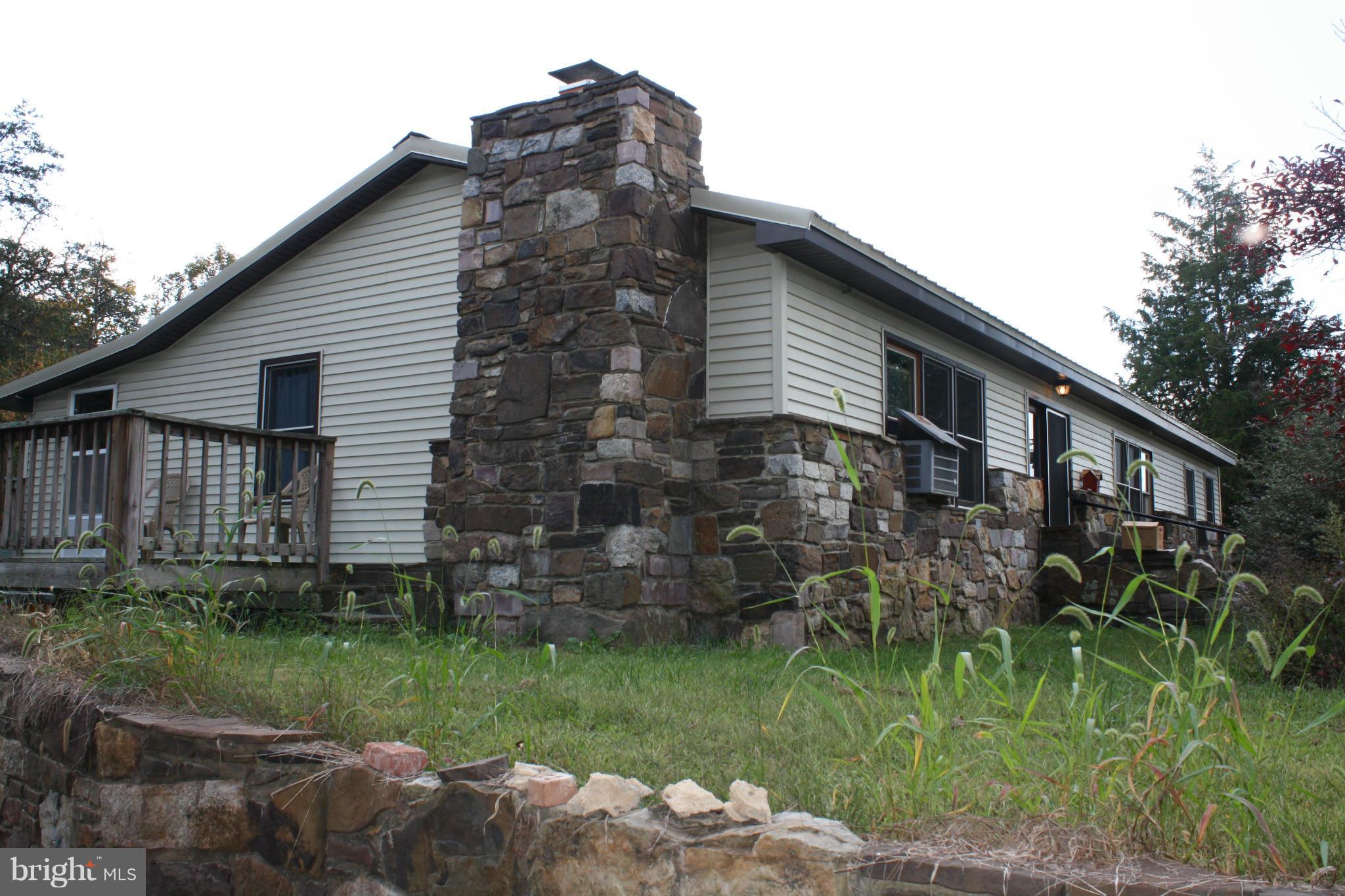 6603 Virginia Line Road Berkeley Springs, WV 25411 - Photo 6 of 20 Exterior (Rear)