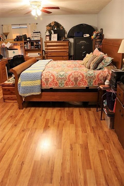 161 Findlay Subdivision Road Sparta, TN 38583 - Photo 6 of 20 Master Bedroom