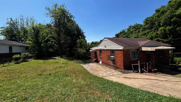 $69,000 | 237 West Frank Avenue, Memphis, TN 38109