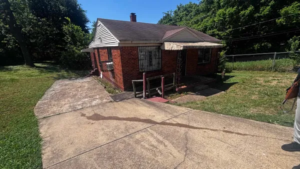 $69,000 | 237 West Frank Avenue, Memphis, TN 38109