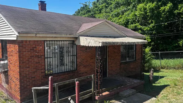 $69,000 | 237 West Frank Avenue, Memphis, TN 38109