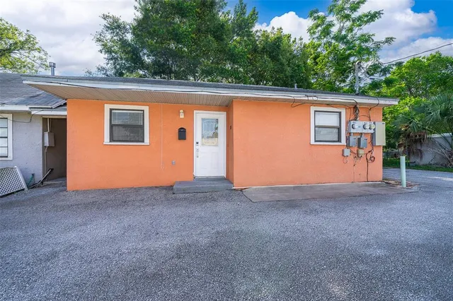 $1,500 | 118 East Muriel Street, Orlando, FL 32806