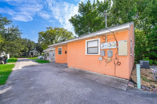 $1,500 | 118 East Muriel Street, Orlando, FL 32806