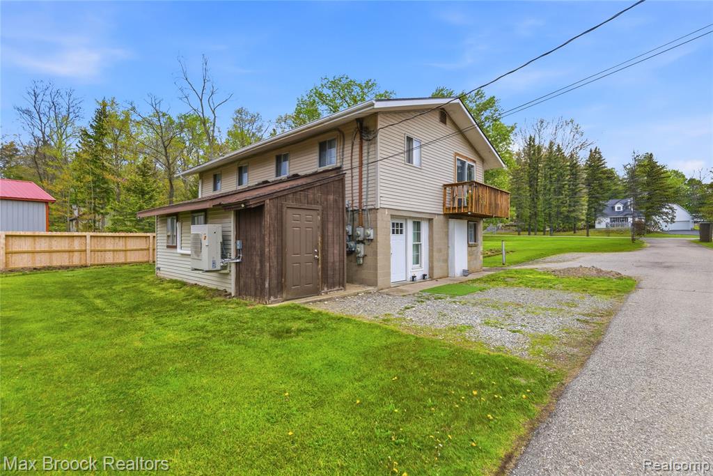 1392 Maple Grove Road Lapeer, MI 48446 - Photo 37 of 68