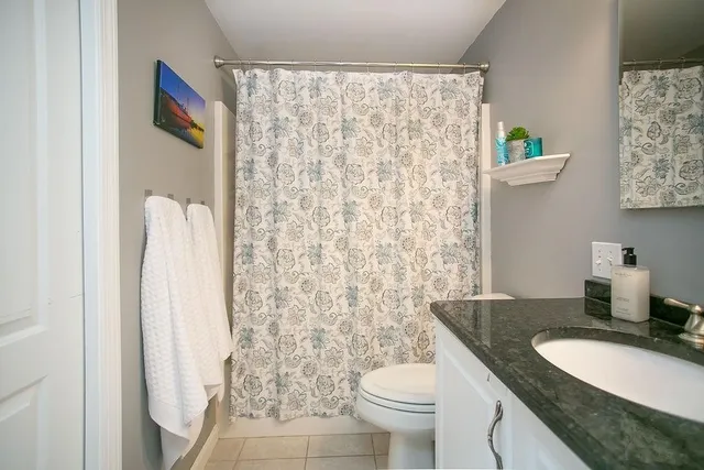 $3,400 | 1 Leland Point Drive, Portsmouth, RI 02871