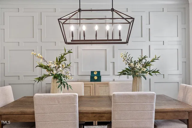 a view of room with window and ceiling fan