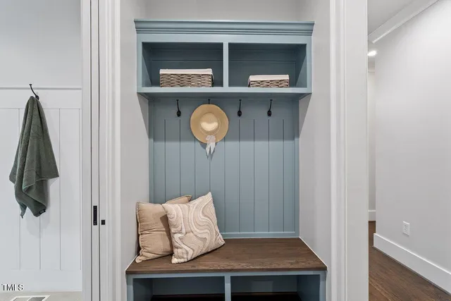 $1,400,000 | 125 Lord Ashley Road, Raleigh, NC 27610