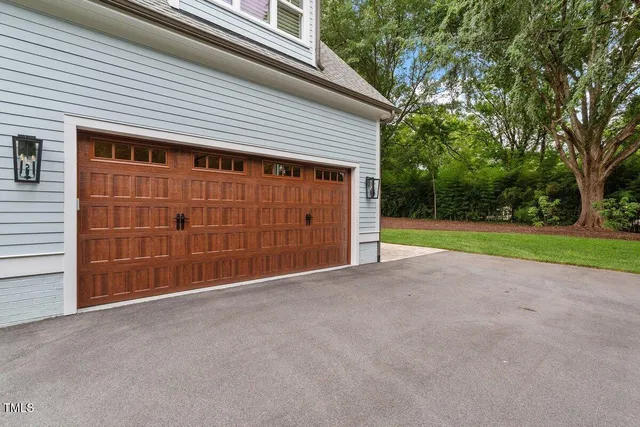 $1,400,000 | 125 Lord Ashley Road, Raleigh, NC 27610