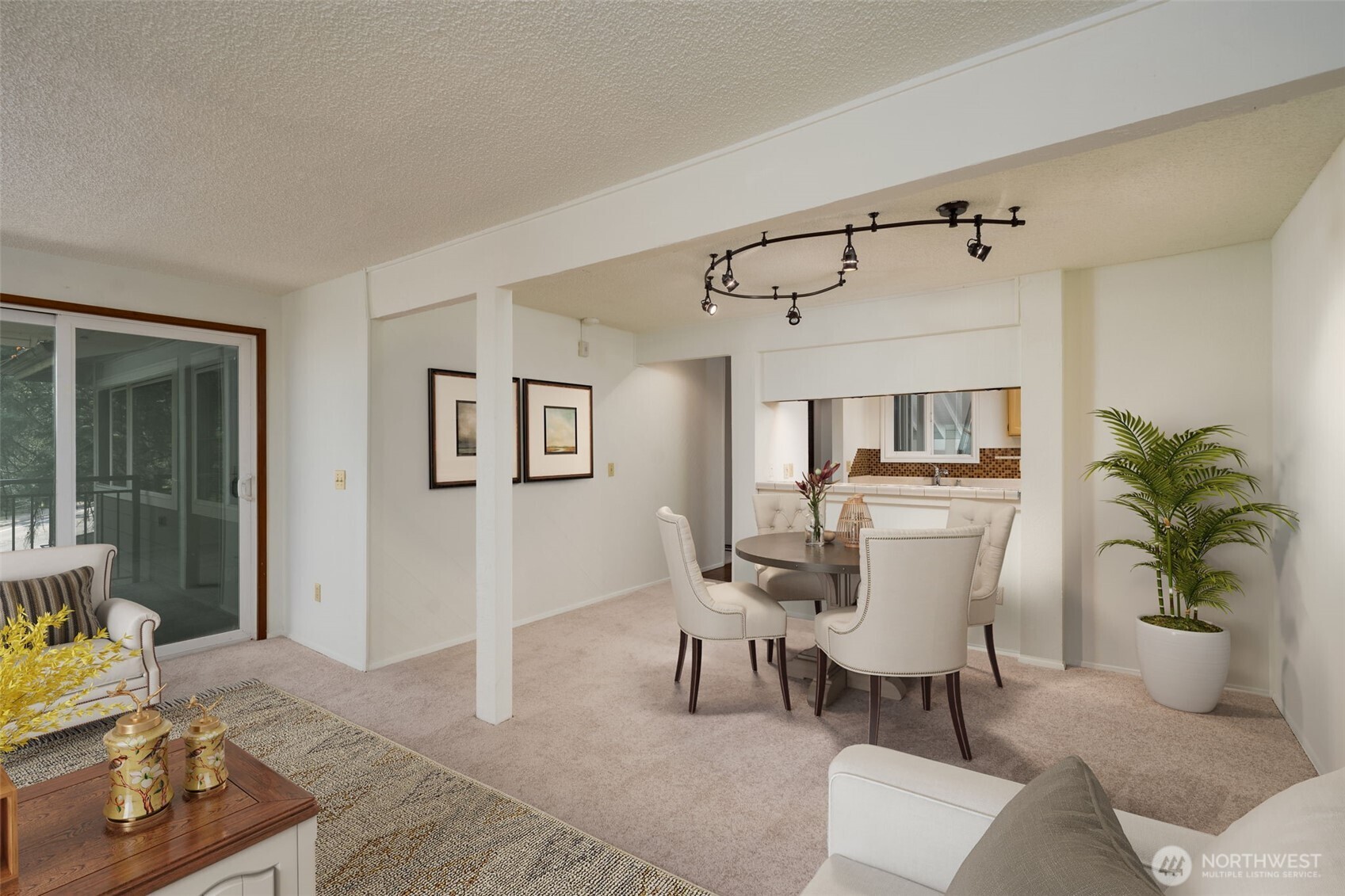 7571 Old Redmond Road, Unit 2 Redmond, WA 98052 - Photo 12 of 25 Gallery Image 12