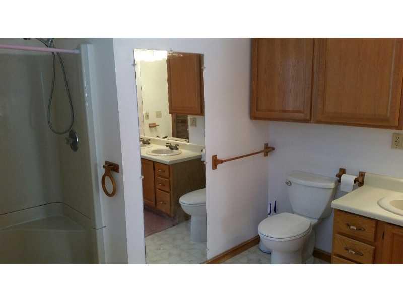 138 Farm Brook Road Sidney, ME 04330 - Photo 25 of 27 Master Bath/Spa.