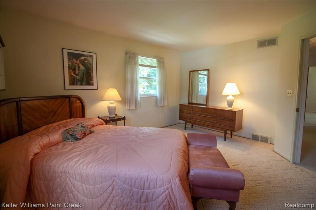 622 Bridgestone Drive Rochester Hills, MI 48309 - Photo 27 of 45