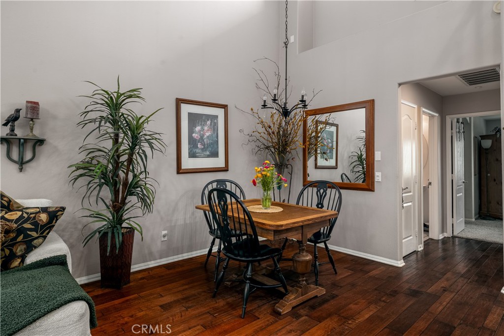 40038 Spring Pl Court Temecula, CA 92591 - Photo 11 of 27