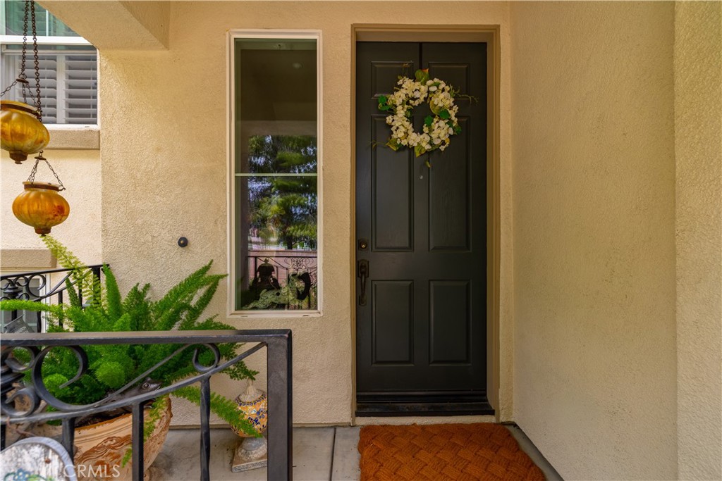 40038 Spring Pl Court Temecula, CA 92591 - Photo 6 of 27