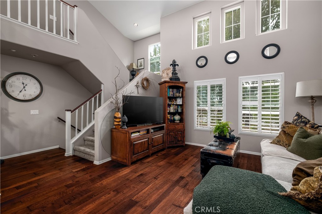 40038 Spring Pl Court Temecula, CA 92591 - Photo 9 of 27