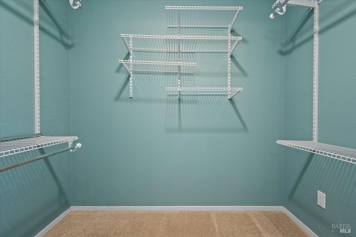 1194 Halyard Drive Santa Rosa, CA 95401 - Photo 30 of 50 Primary walk-in closet